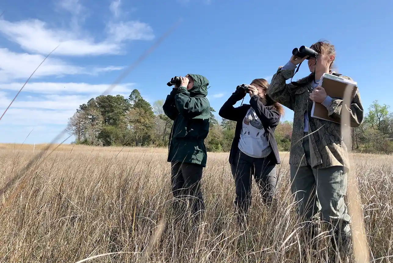 students-binoculars-1288x860.webp