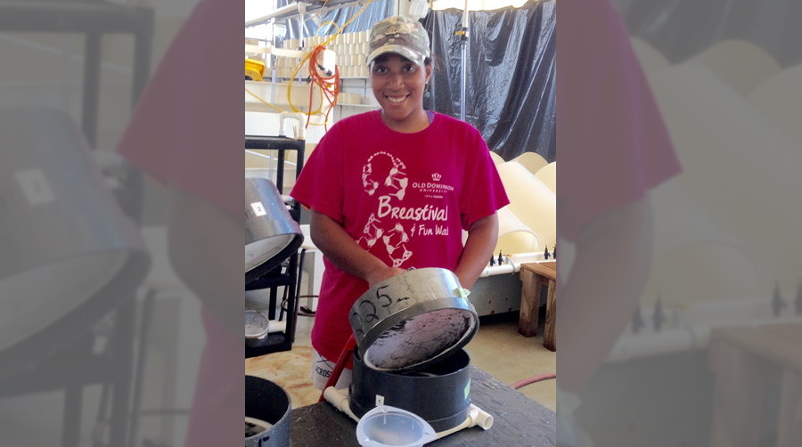 Harvesting eyed larvae